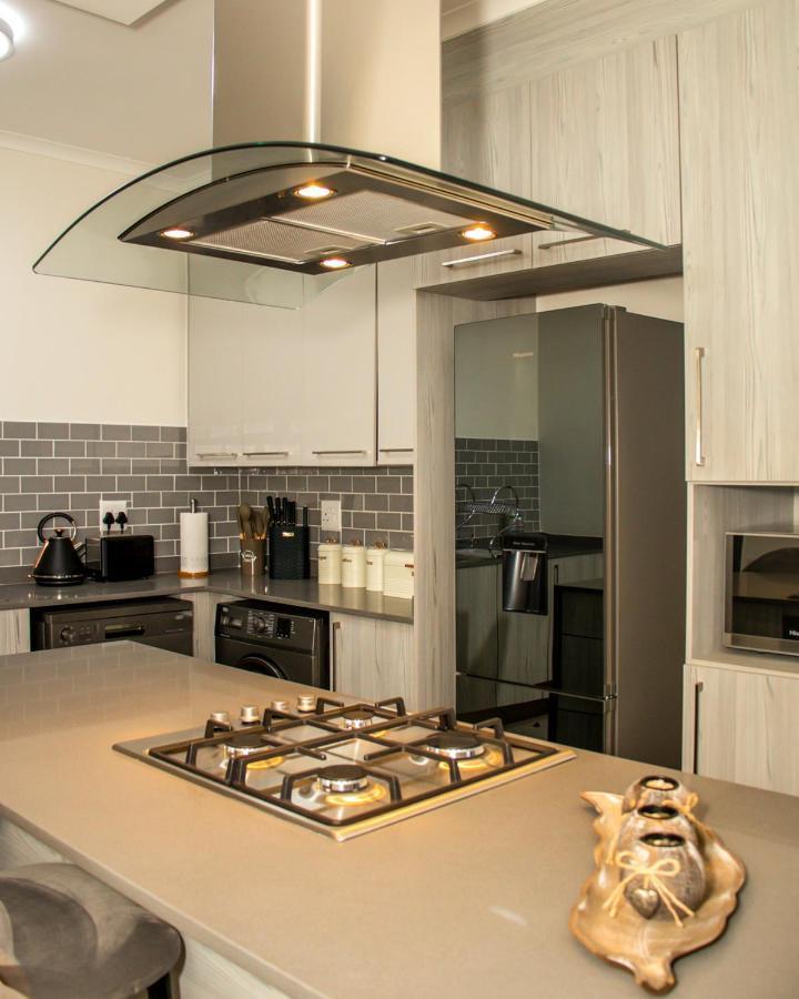 Fumo House Lifestyle Apartments Мидранд Экстерьер фото