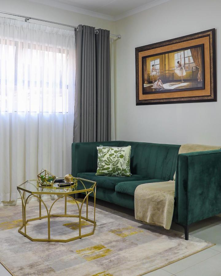 Fumo House Lifestyle Apartments Мидранд Экстерьер фото